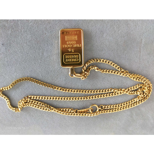 ネックレスの画像