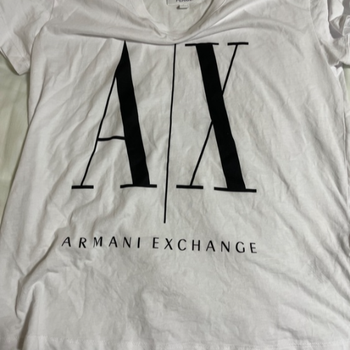 アルマーニ Tシャツ