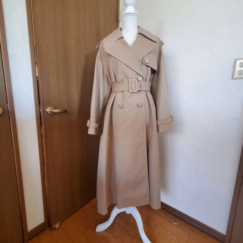 フェンディ　ベージュコットントレンチコート