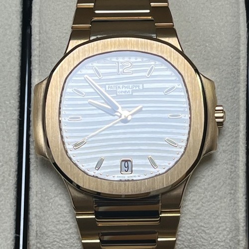 パテックフィリップ ノーチラス 7118/1R-00