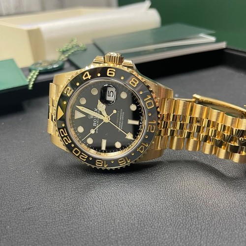 ロレックス GMTマスター 126718grn