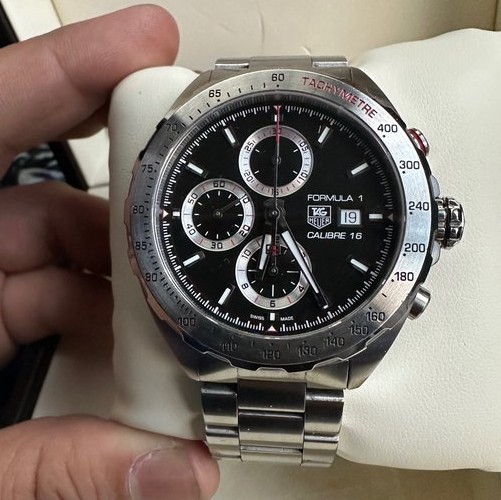 フォーミュラ1 キャリバー16 クロノグラフ