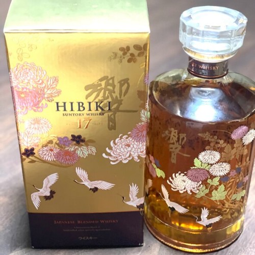 サントリー響17年 意匠ボトル　花鳥風月