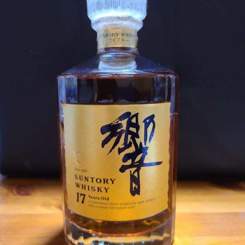 サントリーウイスキー響17年ゴールドラベル