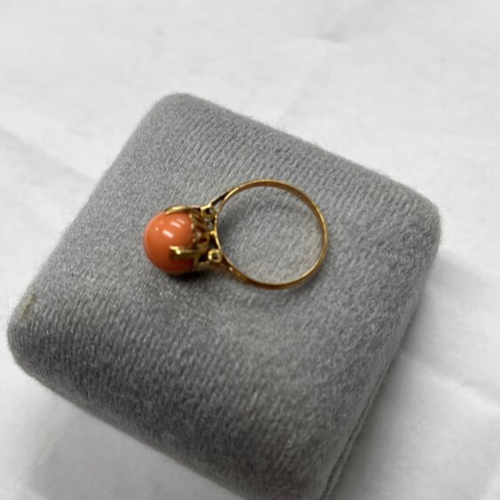 ピンク珊瑚の指輪