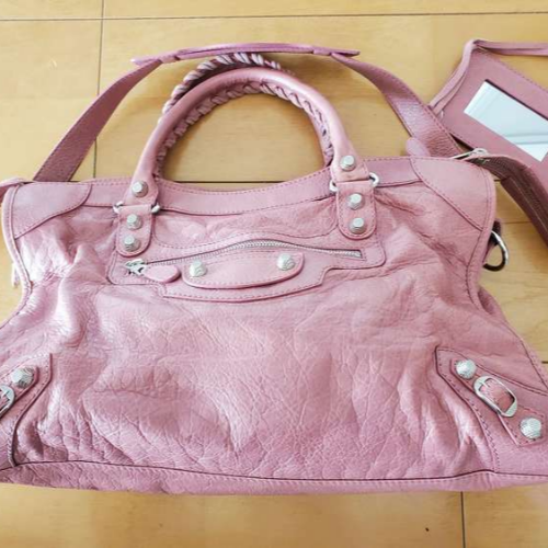 ジャイアントシティ