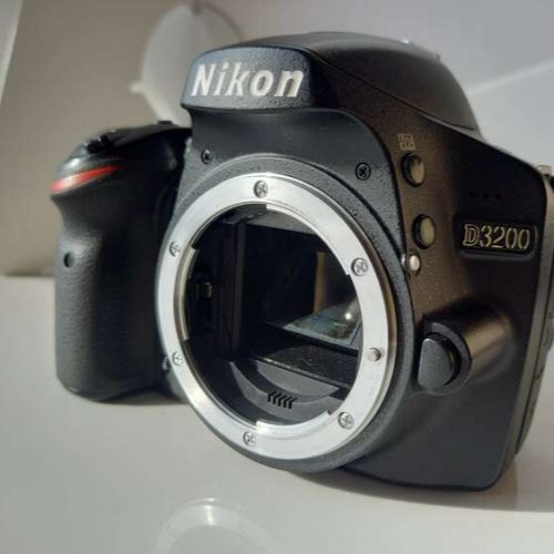 Nikon D3200 ボディ