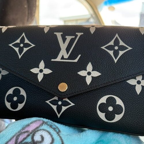 ルイヴィトン 財布