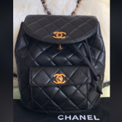 CHANELマトラッセココマークリュック