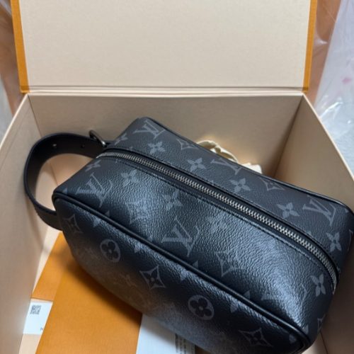 ルイヴィトン モノグラム