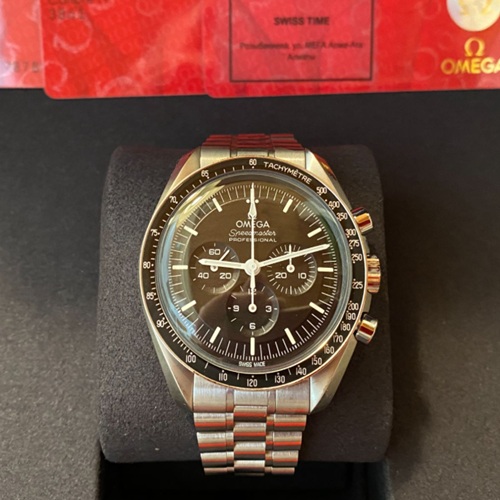 スピードマスター ムーンウォッチ プロフェッショナル マスター クロノメーター