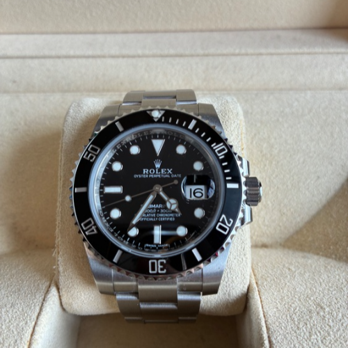 サブマリーナデイト　116610LN