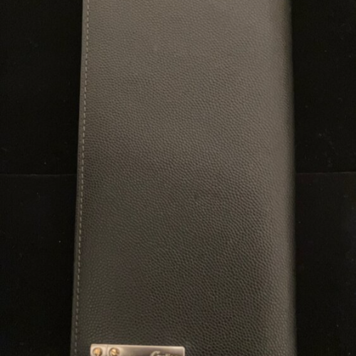 カルティエ　長財布