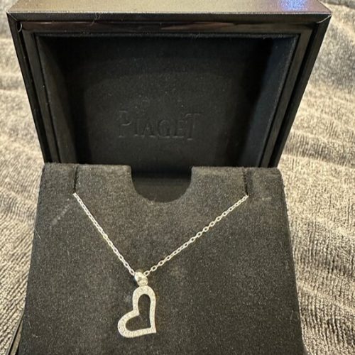 ピアジェライムライト　ネックレス