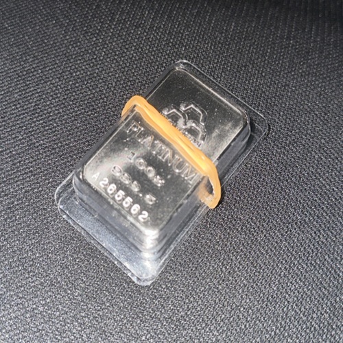 999.5 プラチナ100g