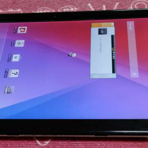 富士通 ARROWS Tab F-05E 白ロム