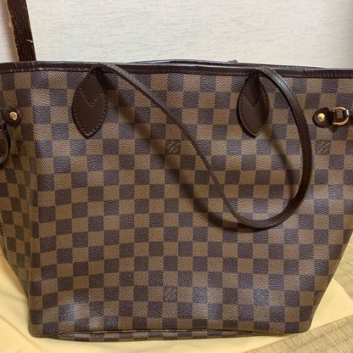 ダミエネヴァーフル