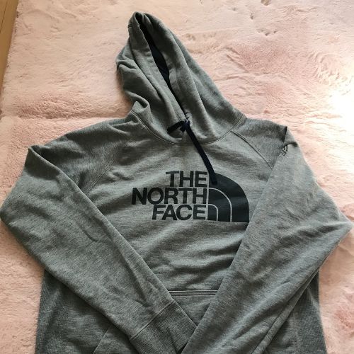 THE NORTH FACE パーカー