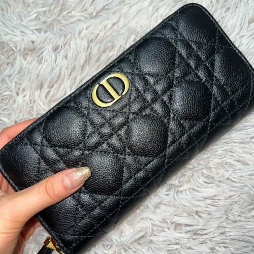 ディオール 長財布