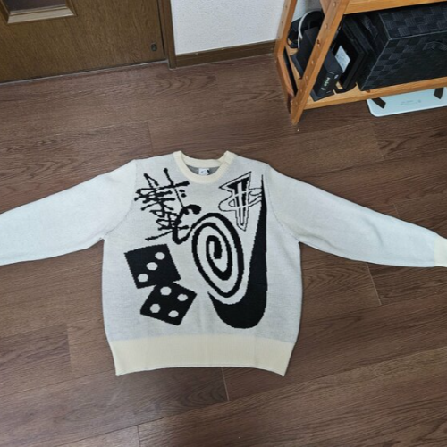 NIKE×ストゥーシー ニット
