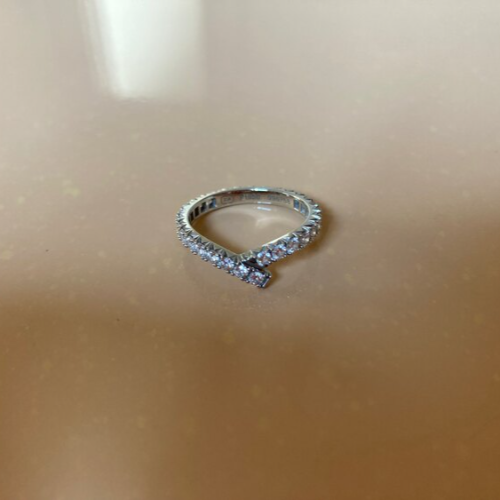 ハリーウィンストン　リボン・バンドリング