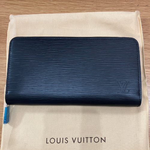 ルイヴィトン　エピ　M60072 ZIPPY WALLET NOIR