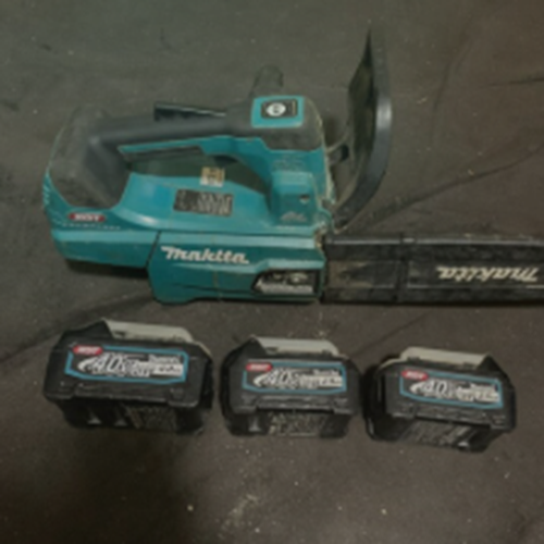 マキタMUC009G充電式チェンソー