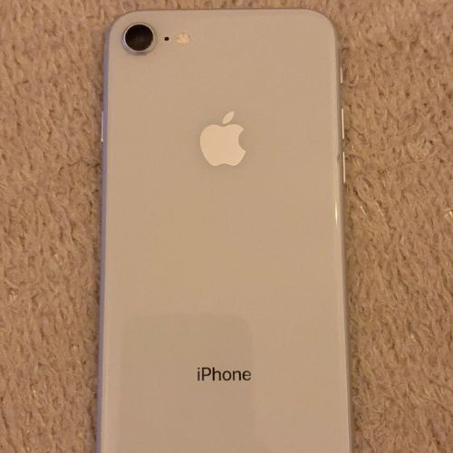 Apple/iPhone8/256GB/ホワイト/LINEMO