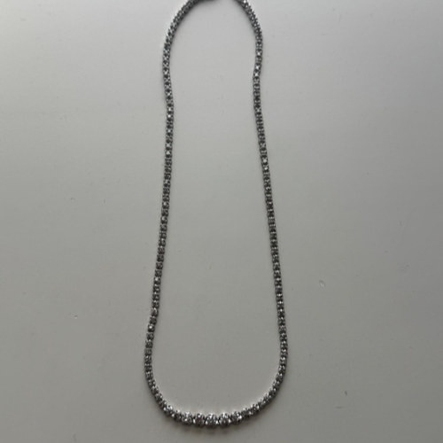 ダイヤモンドネックレス　k18ホワイトゴールド