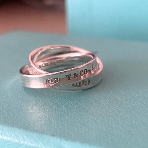 Tiffany & Co. シルバー925 インターロッキング サークル リング