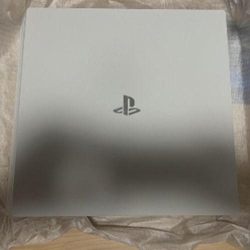 PS4 Proホワイト 1TB CUH-7200BB02