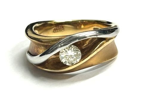 K18/Pt900 ダイヤモンド0.37ct リング