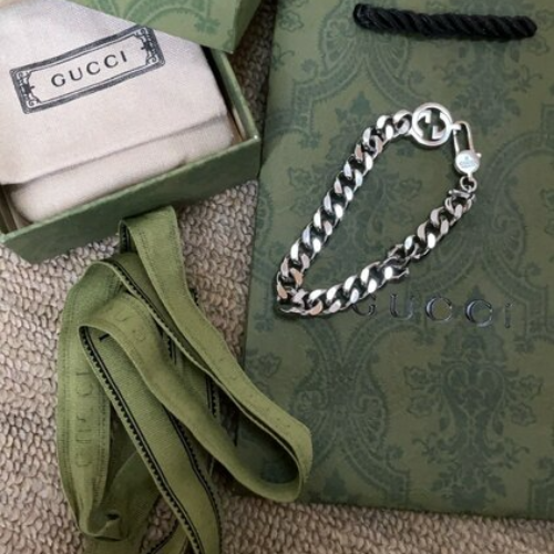 インターロッキングG シルバーブレスレット