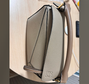 ロエベ パズルバッグ