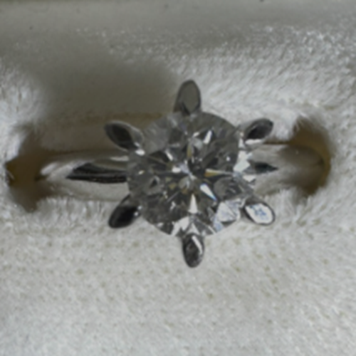 天然ダイヤモンド1.02ct、P900リング