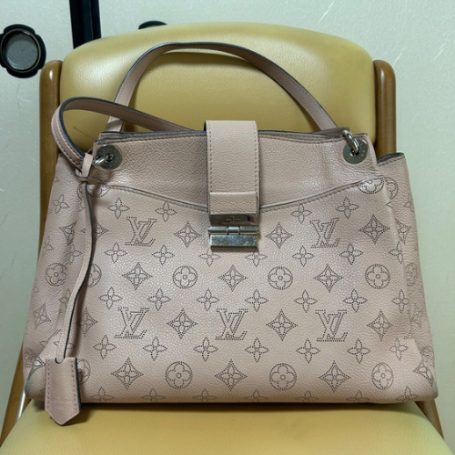 マヒナ セーヴル 150,000円