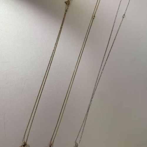 K10のネックレス3点、K18のネックレス1点