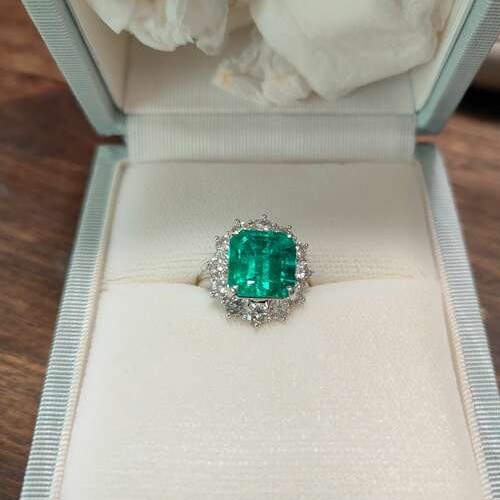 エメラルド指輪