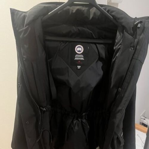 カナダグースTRILLIUM PARKA/6660LA Sサイズ