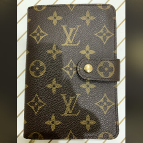 ルイヴィトンポルトパピエジップ