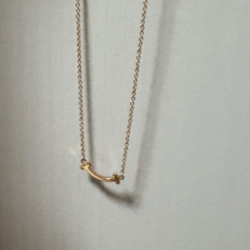 ティファニー Tスマイル ペンダント ミニ ローズゴールド