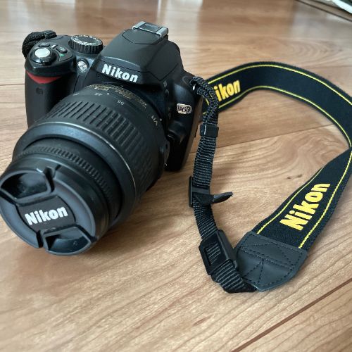 デジタル一眼レフカメラ D60