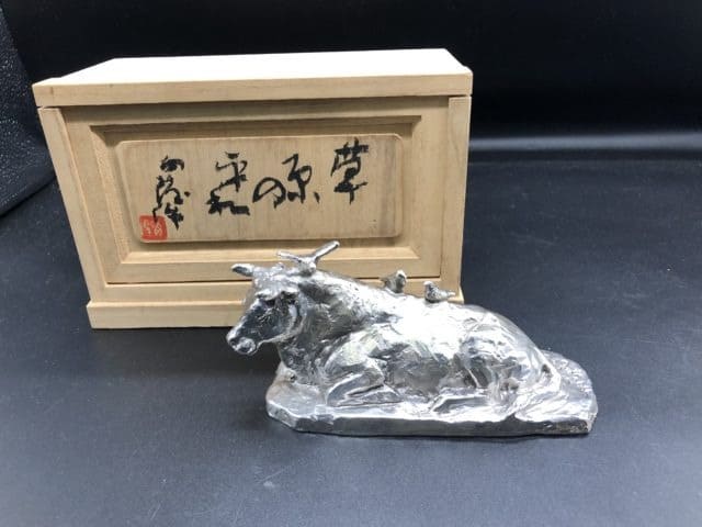 北村 西望 純銀製置物「草原の平和」