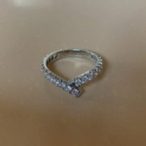 ハリーウィンストン　リボン・バンドリング