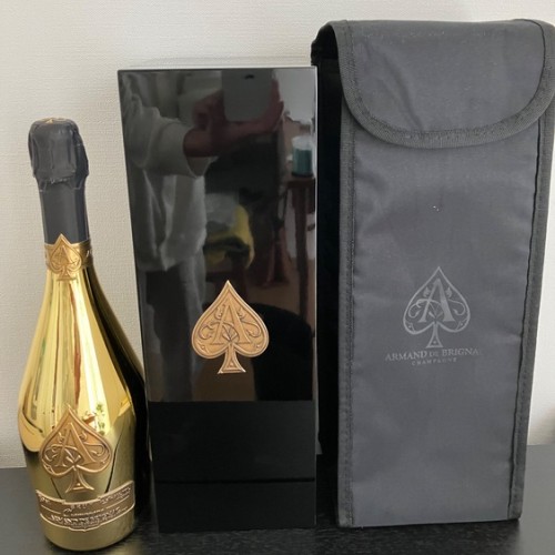 アルマンドブリニャック　ゴールド720ml