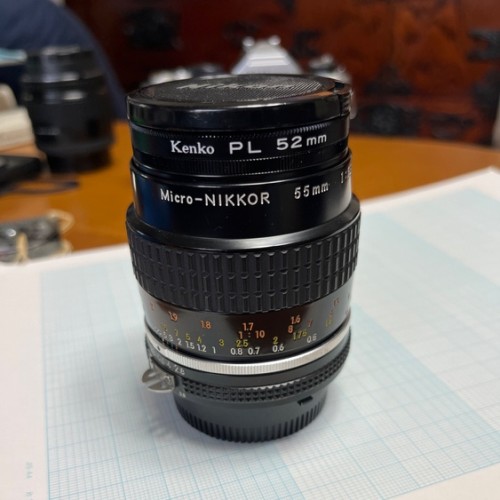 Micro-Nikkor 55mm f/2.8Sレンズ