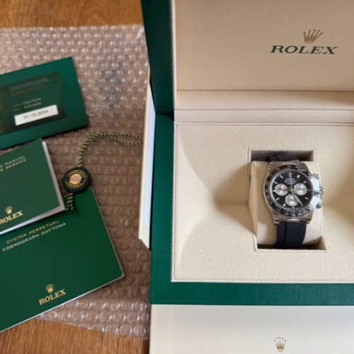 ロレックス デイトナ 126519l