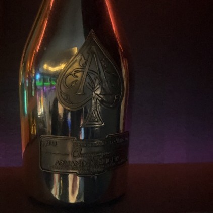 シャンパン アルマン・ド・ブリニャック