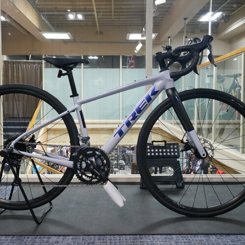 TREK 24 DOMANE AL 2 GEN 4 {PEARL}(44)