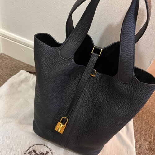 エルメス ピコタン